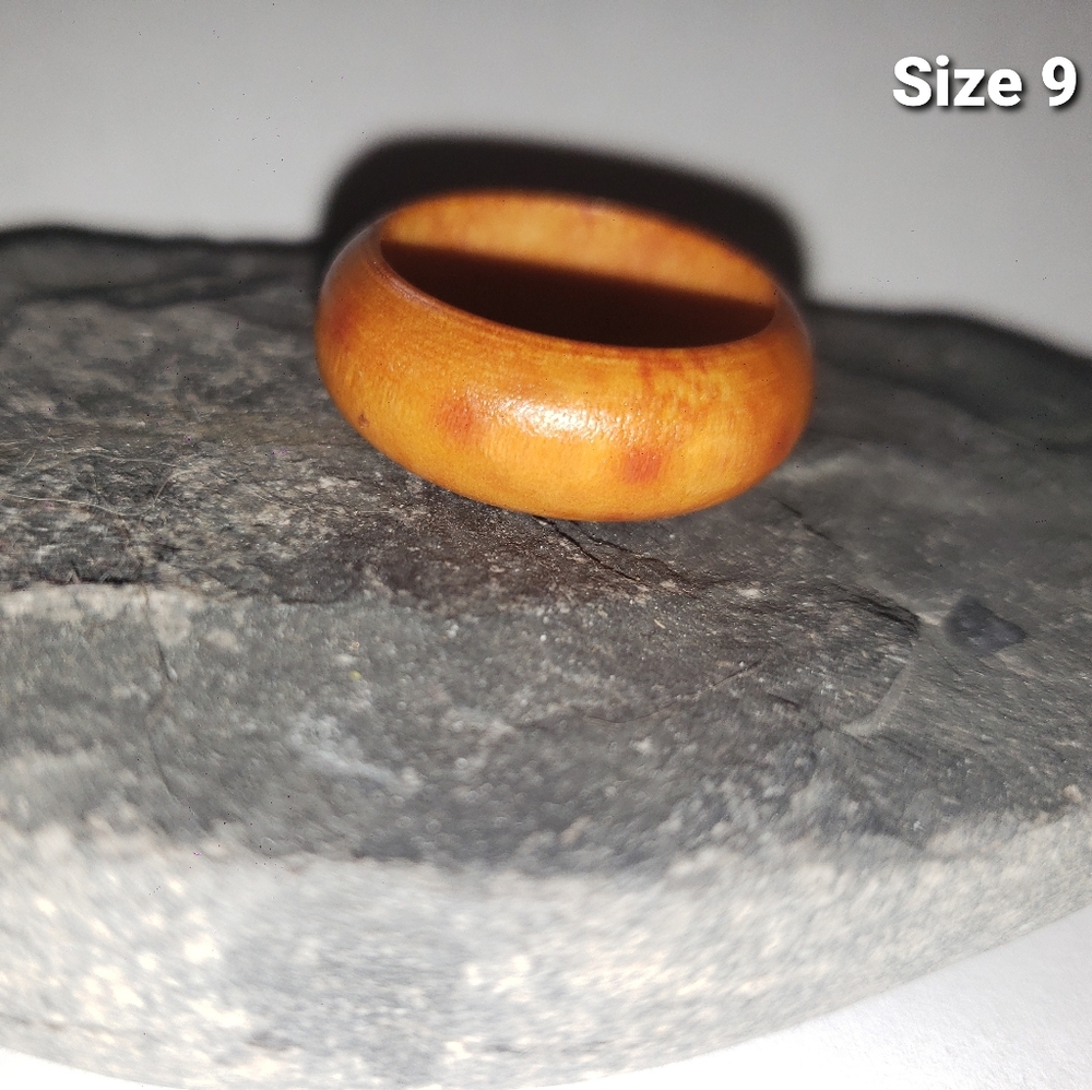 Elegant Wooden Ring Size 9